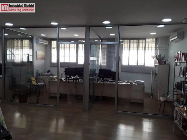 LOCAL COMERCIAL EN VENTA EN ZOCO LA POVEDA — 2