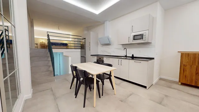 Descubre una vivienda diferente con encanto en Santa Rosa — 18
