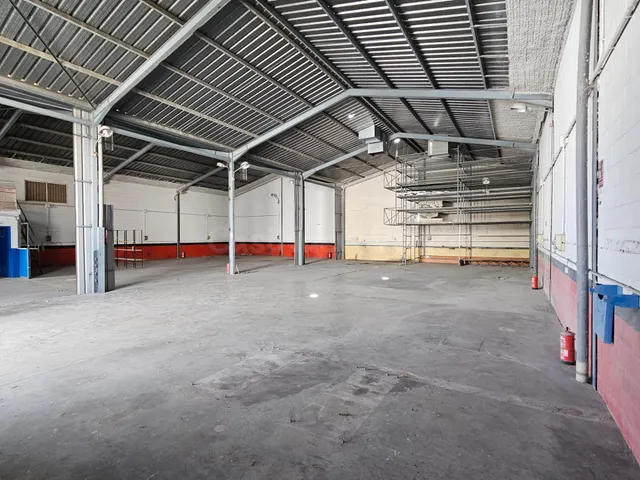 Nave Industrial en Marchena - foto 3
