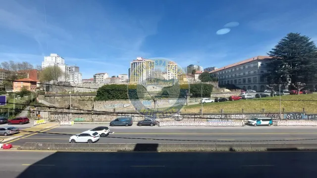 Piso totalmente exterior en Avenida de Madrid – céntrico, luminoso y con garaje — 17