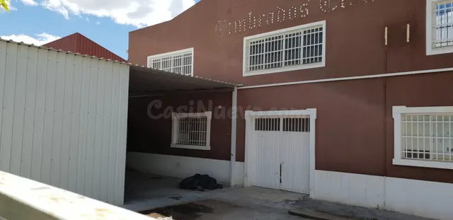 NAVE EN ALQUILER..POLIGONO CAMPO ALTO