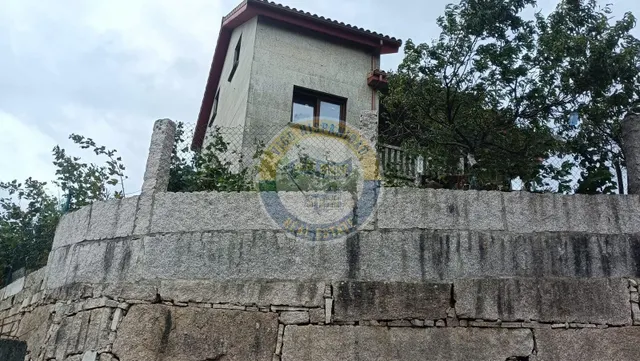 CASA EN MOS — 7