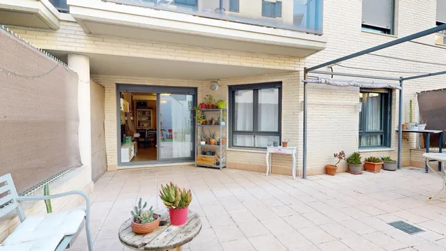Piso en venta con gran terraza de 68 m2, garaje y trastero | La Muela, Zaragoza — 8