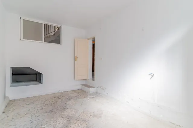 Espacio para toda la familia: 4 dormitorios y cochera — 32