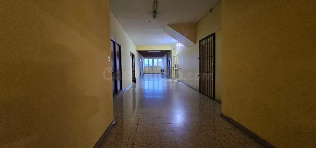 Local comercial 732m² en venta - Cazoña-Albericia-Alisal - foto 5
