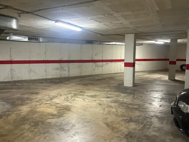 Plaza de parking — 15