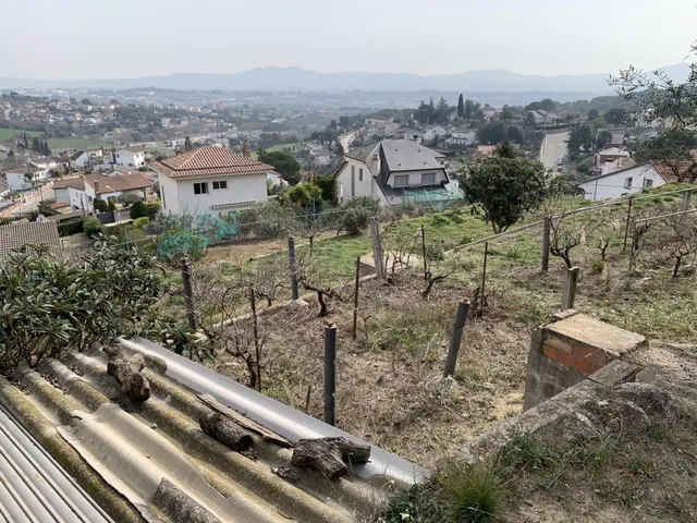 Parcela Exclusiva en Urbanización Mas Gordi - Oportunidad Ún