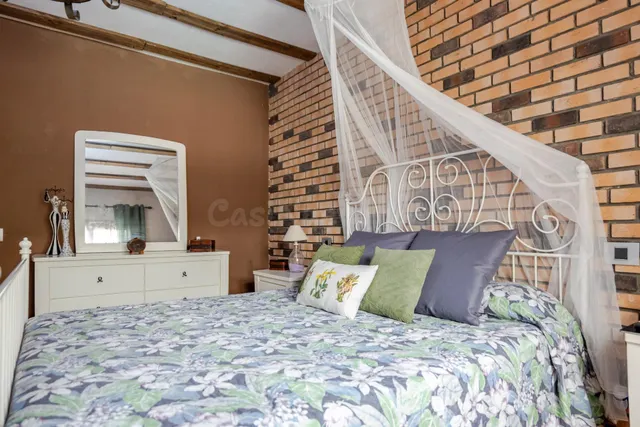 Finca de 20.000 m2 con vivienda principal, apartamento independiente y espacio para toda la familia — 43