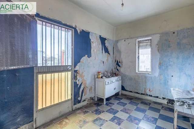 Casa con Parcela a Reformar en Granada — 19