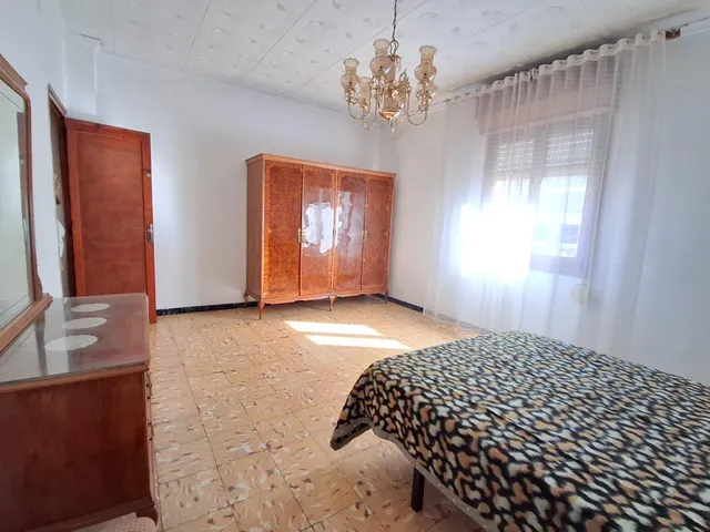 Casa con grandes posibilidades en Alzira – zona camilo dolz — 23