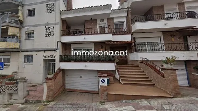 PISO ALQUILADO, 3 habitaciones, 2 BAÑOS, EN C/ CAN ILLES, BL - foto 2