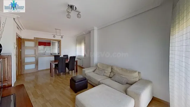 PISO EN VENTA ZONA FERIA - foto 3