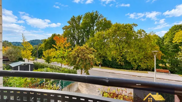 Se vende Bajo de 150m2 con jardín de 140m2 y 2 piscinas comunitarias en Sopuerta, Vizcaya — 6