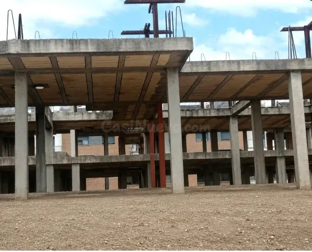 Solar en Las Pajanosas (Guillena), junto a la A-66 y a 20 mi