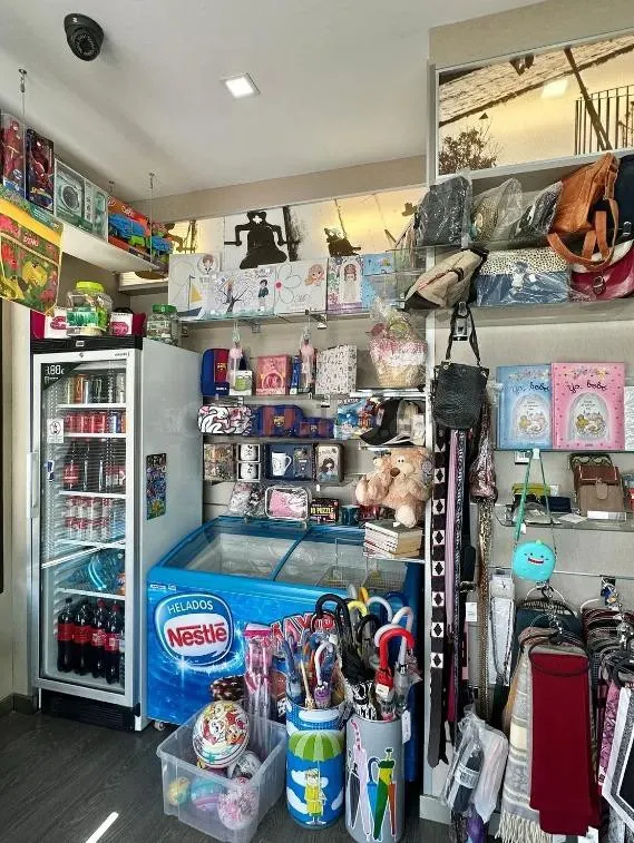 TRASPASO DE ESTANCO EN VALDEBOTOA EN FUNCIONAMIENTO. 180.000 - foto 5