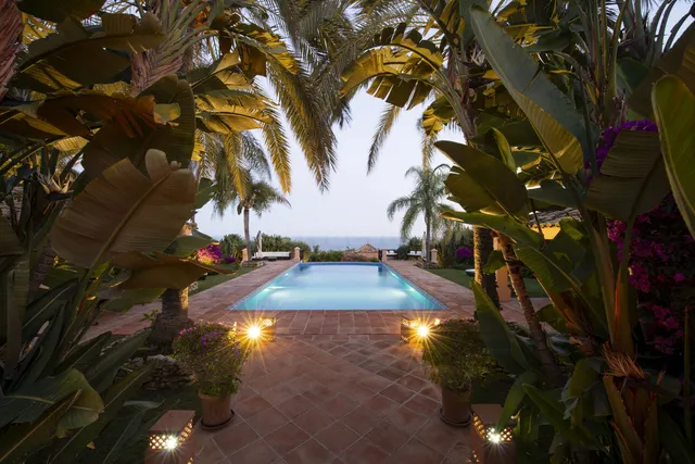 Chalet 3 habitaciones 595m² en venta - Marbella — 5