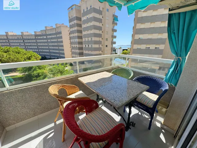 APARTAMENTO SOLEADO CON DOS TERRAZAS Y PISCINA EN PLAYA DE MUCHAVISTA — 29