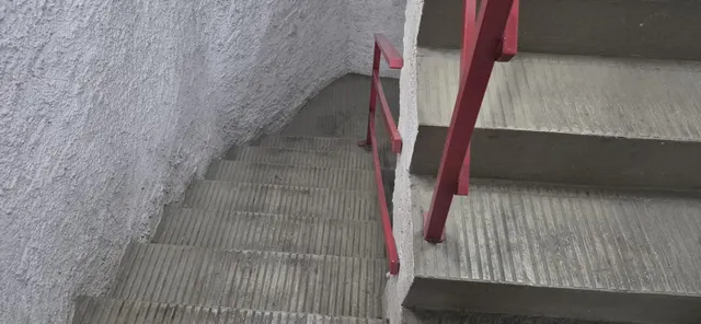Exclusiva plaza de parking en Sarrià, comodidad, amplitud y excelente ubicación — 7