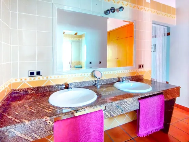 Casa de Pueblo 4 habitaciones 265m² en venta - Pueblo — 20