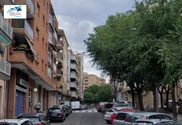 Venta de Garaje en Lleida - foto 2