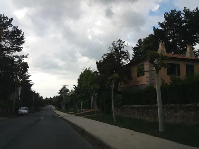 VENTA.-.PARCELA URBANA.-.ORTIGOSA DEL MONTE — 18
