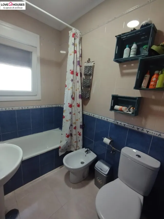 OPORTUNIDAD CHALET CON PISCINA – ZONA PAGO DEL HUMO — 27