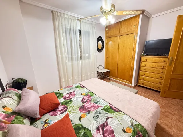 Apartamento de 2 dormitorios con orientación sur y garaje a 650 metros de playa del cura!!!!! — 19
