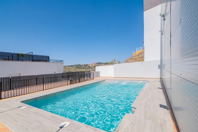 ¡Tu nuevo hogar en Cenes de la Vega te espera! ✨ — 22