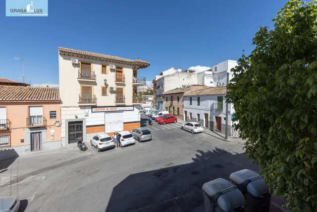Edificio con gran potencial de inversión en La Zubia — 24