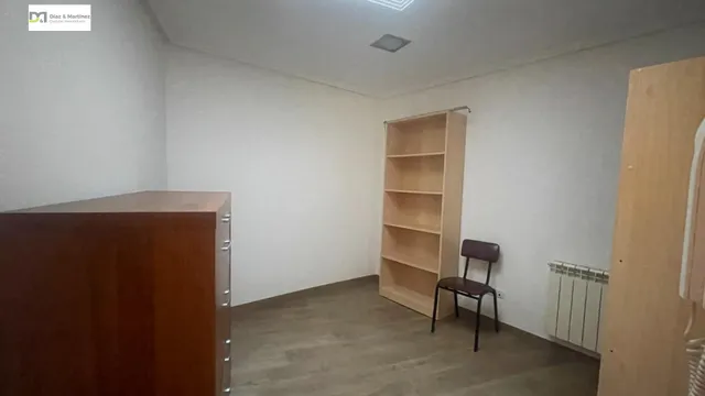 APARTAMENTO AL PIE DE  LA CATEDRAL — 10