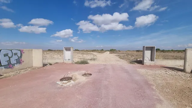 Conjunto de cinco terrenos urbanos en Urb. Alto de La Muela — 7