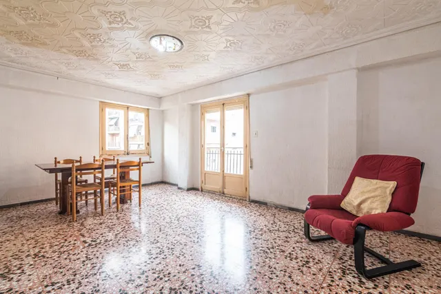 Piso de 4 habitaciones con ascensor en Altabix - Elche — 12