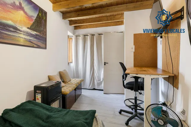 Casa unifamiliar reformada. — 15