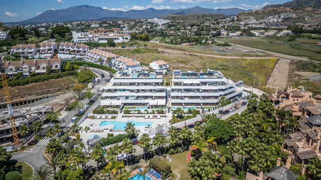 Apartamento 5 habitaciones 250m² en venta - Costa Del Sol - foto 2
