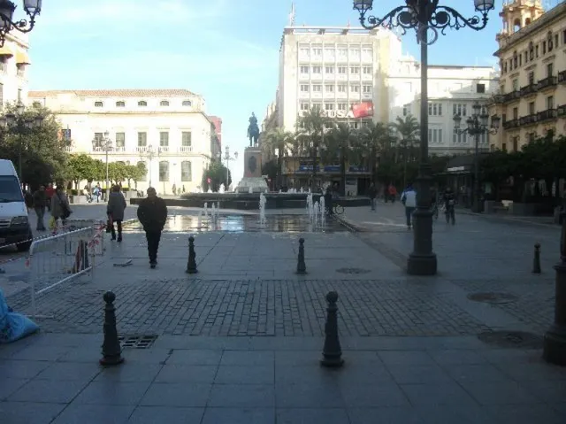 LOCAL EN PLENO CENTRO DE CORDOBA CAPITAL — 11