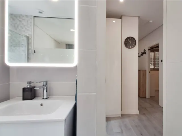 Amplio Apartamento en Esquina en Planta Baja con Terraza Acristalada y Jardín Privado en Green Hills — 29