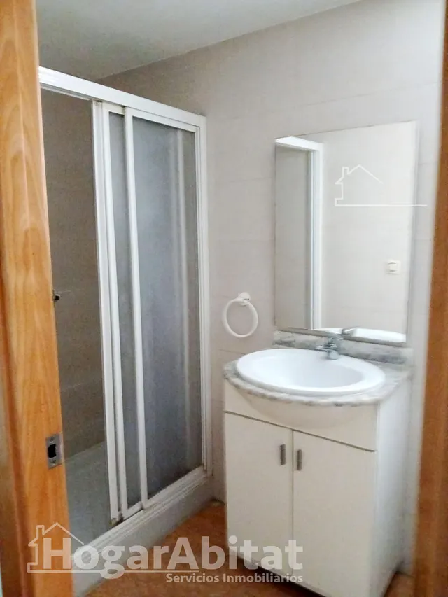 ¡OPORTUNIDAD! EXTERIOR Y ACOGEDOR CON BALCÓN — 12