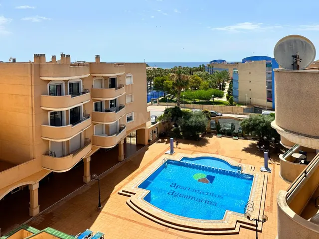 APARTAMENTO DE 2 DORMITORIOS Y 1 BAÑO EN AGUA MARINA ( ORIHUELA COSTA ) — 24