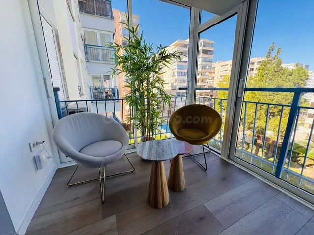 alquiler de temporada apartamento de lujo con vustas especta - foto 2