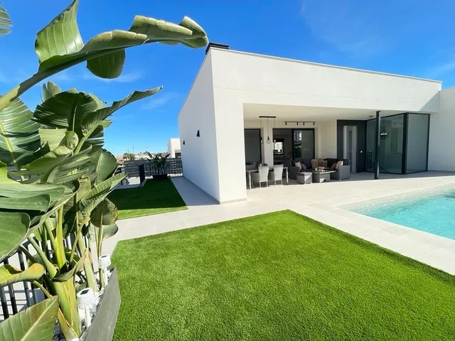 Chalet en Urbanización Los Olivos — 43