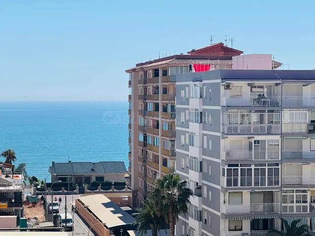 Apartamento en zona Els Terrers Con vistas al mar y montaña - foto 2