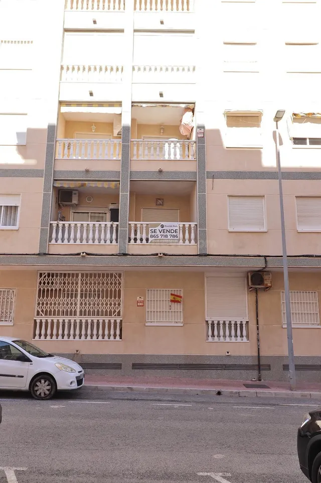 Piso 2 habitaciones 59m² en venta - MERCADONA - foto 2