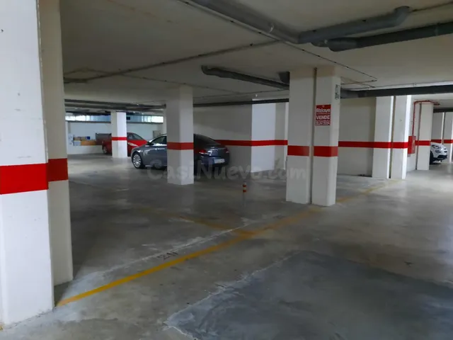 PLAZA DE GARAJE EN VENTA - foto 2