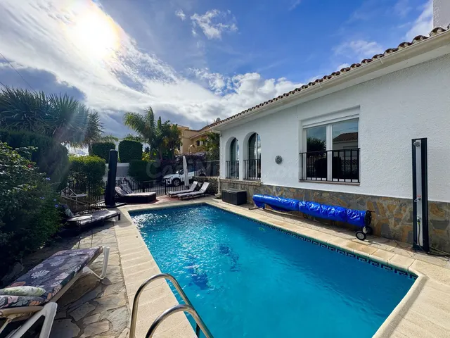 Chalet 4 habitaciones 243m² en venta - Costa del Sol — 3