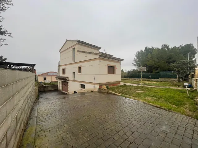 Casa independiente con jardín y vistas en Valldemar – Segur de Calafell — 10