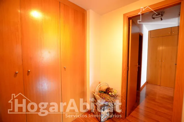 Amplio y exterior con piscina, garaje y trastero — 38
