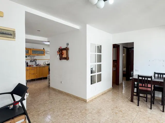 AMPLIO PISO EN ZONA MESA Y LOPEZ, LAS PALMAS DE G.C., ISLAS CANARIAS, ESPAÑA — 13