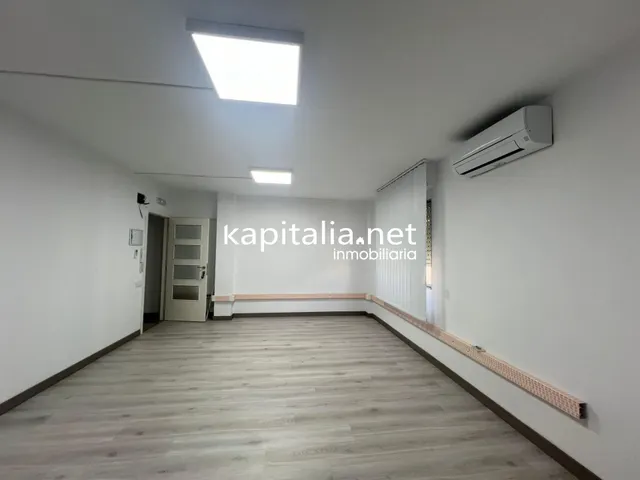 Local a la venta en Ontinyent zona centro — 3