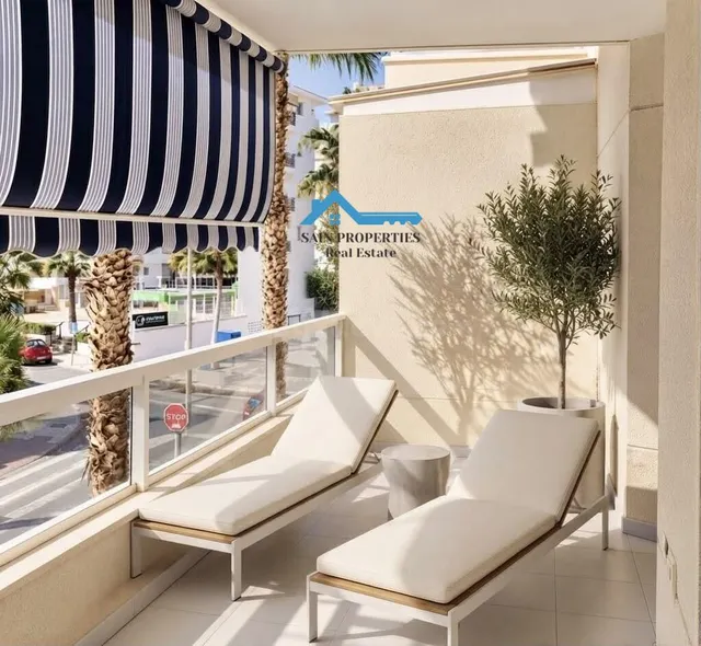 Luminoso apartamento con terraza y piscina en pleno corazón de El Albir — 2