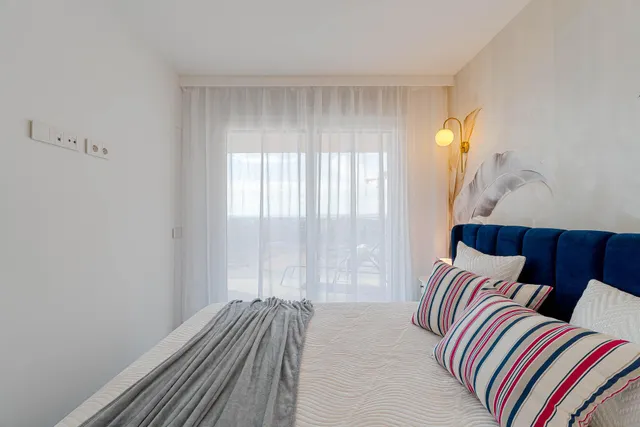 UN BALCÓN DE LUJO AL MEDITERRÁNEO — 10